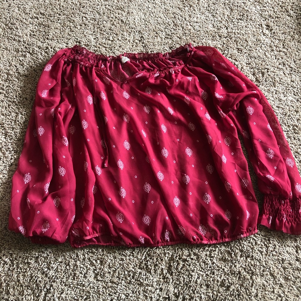 Charming Charlie Large Top